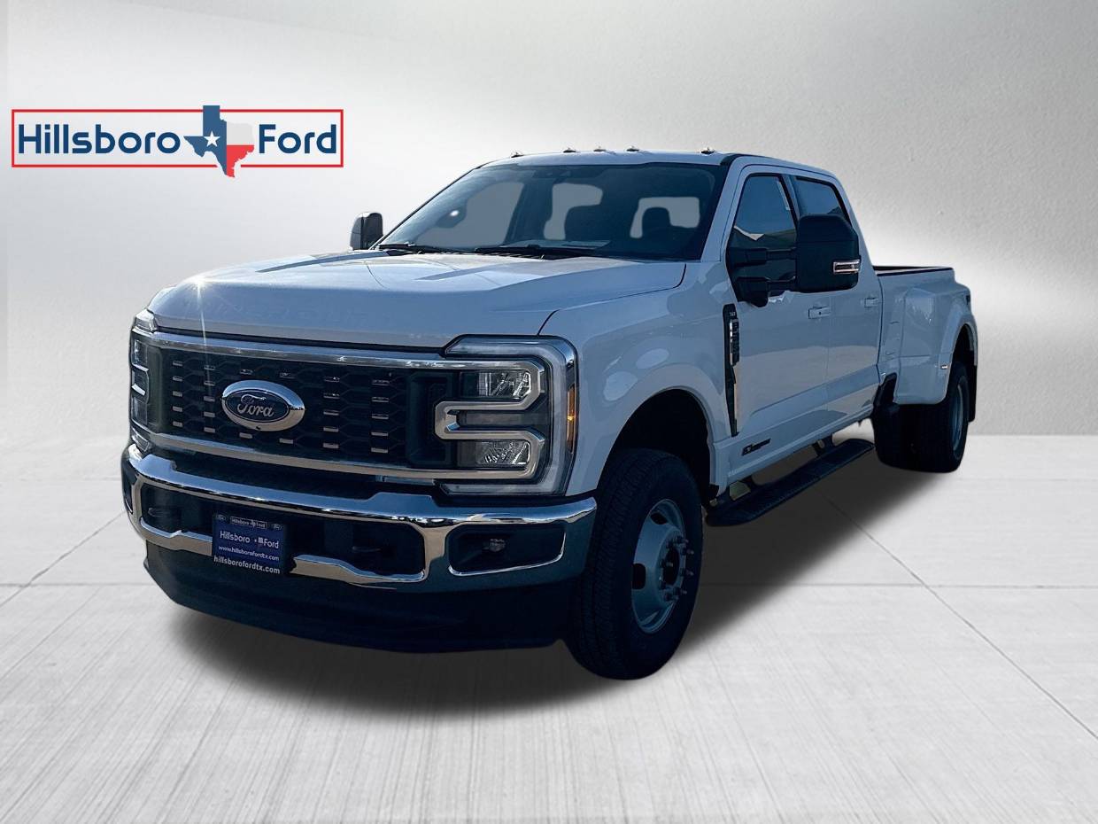 2026 Ford F-350 Super Duty XLT's photo