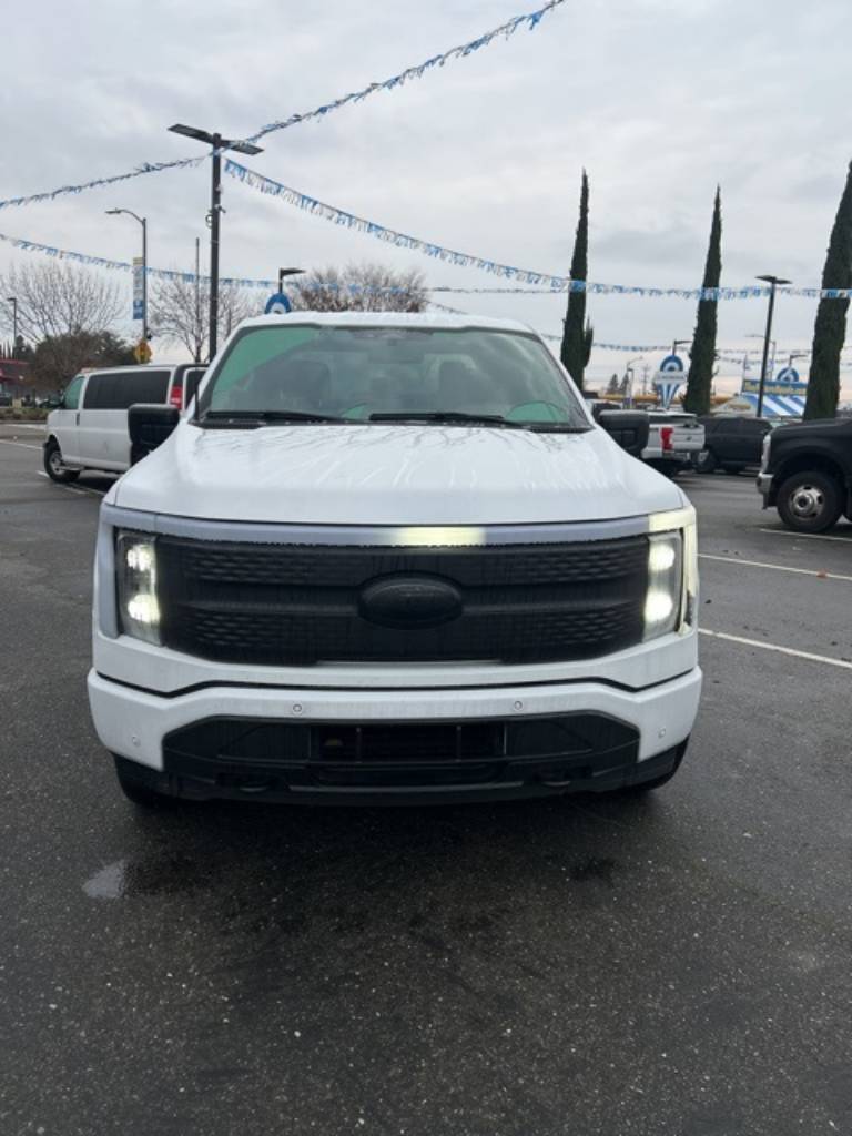 2024 Ford F-150 Lightning Flash
