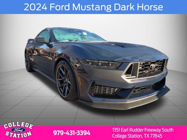 2024 Ford Mustang Dark Horse's photo