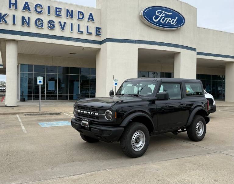 2025 Ford Bronco Base