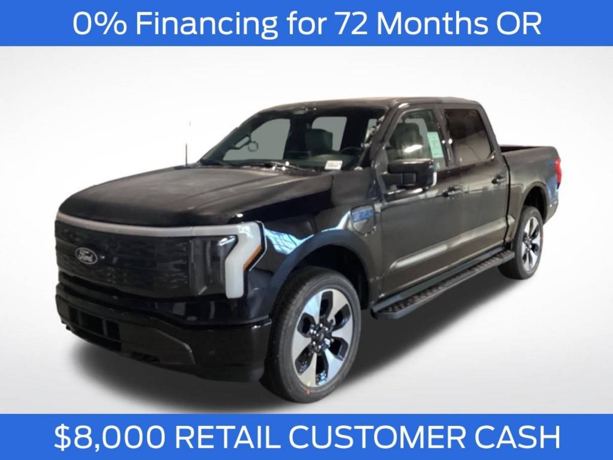 2025 Ford F-150 Lightning Platinum's photo