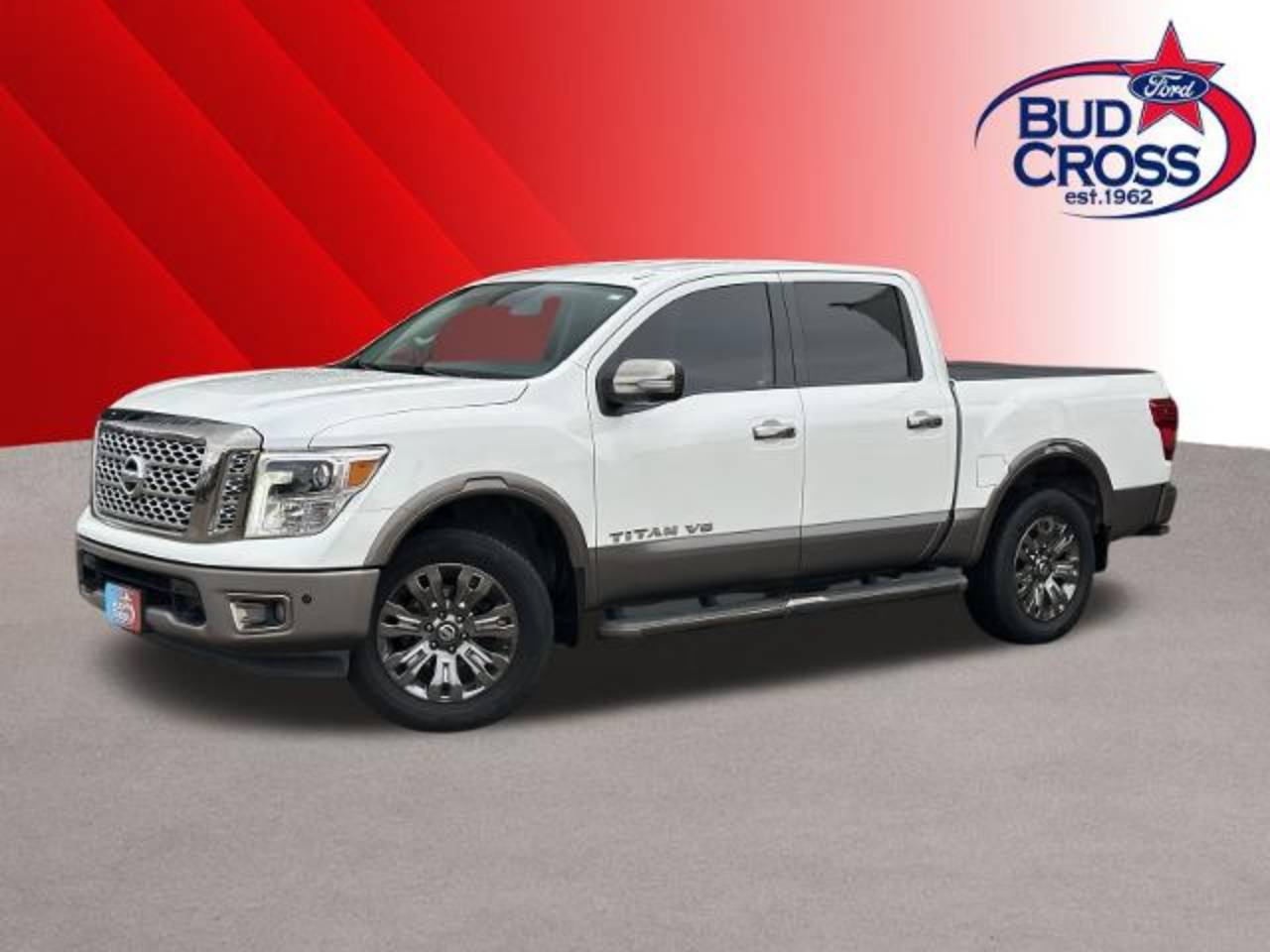 2018 Nissan Titan Platinum Reserve's photo