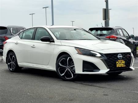 2025 Nissan Altima 2.5 SR