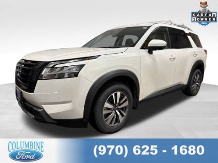 2023 Nissan Pathfinder SL