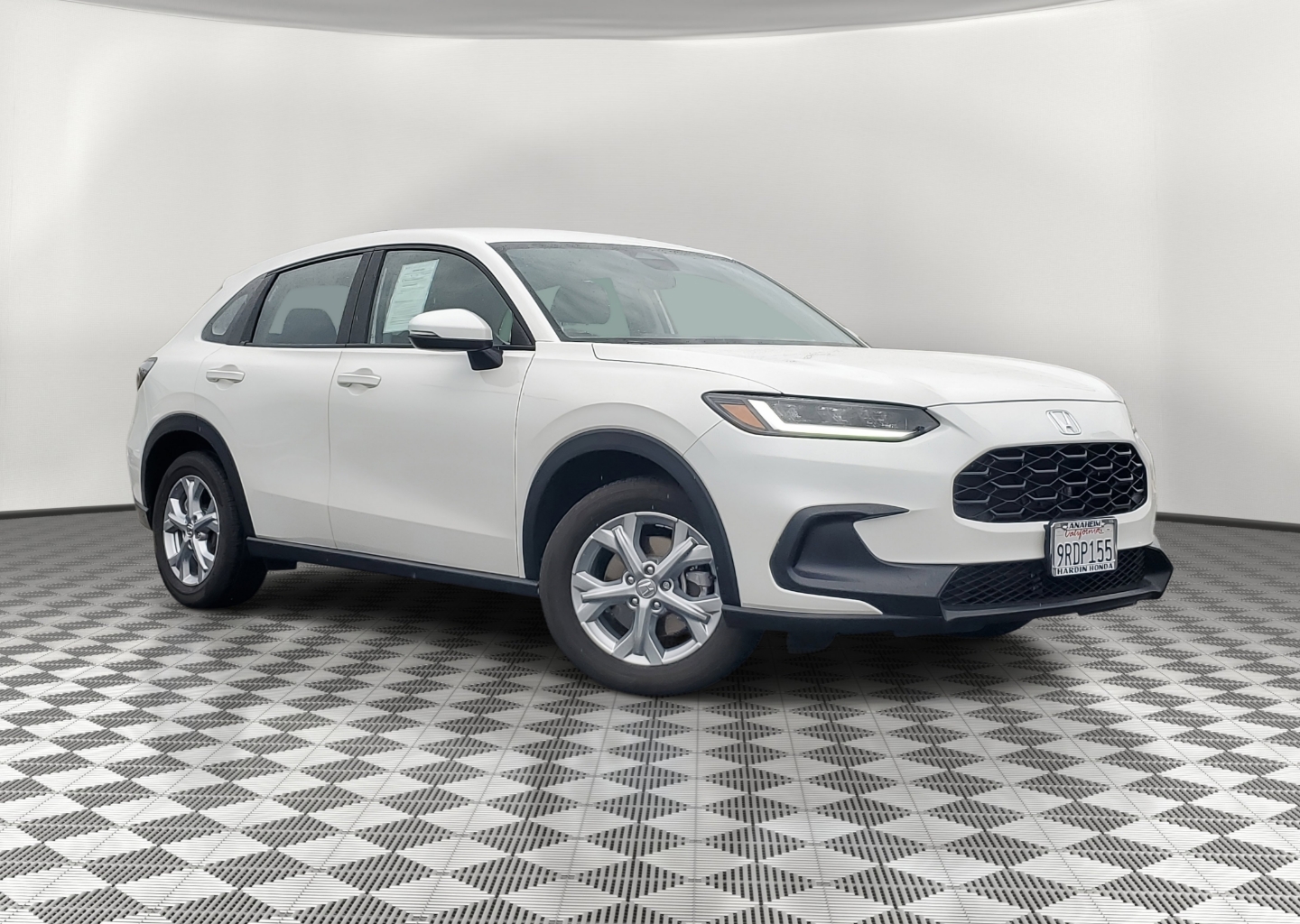 2025 Honda HR-V LX's photo