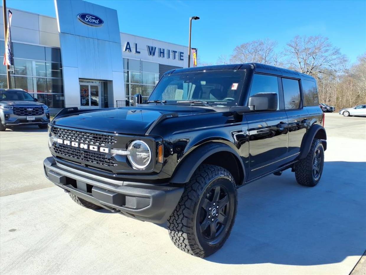 2025 Ford Bronco 4-Door Big Bend's photo