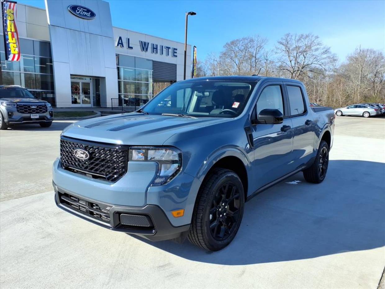 2025 Ford Maverick XLT's photo