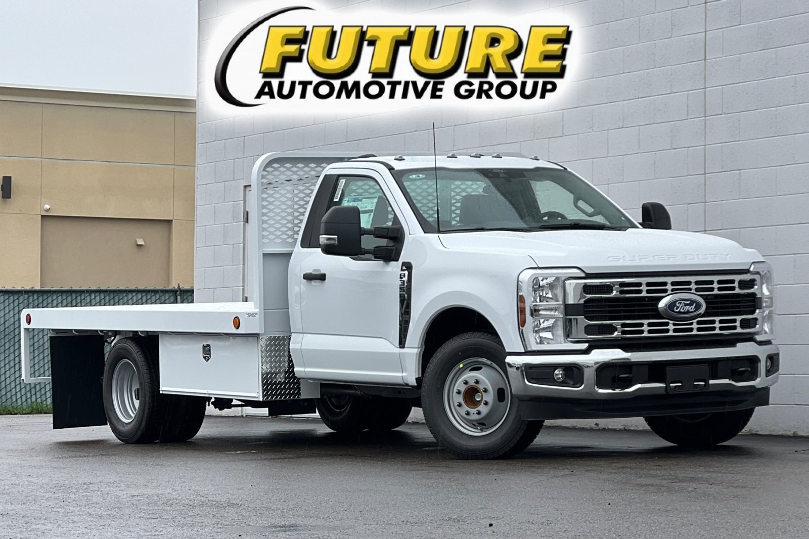 2026 Ford F-350 Super Duty Chassis Cab XL's photo
