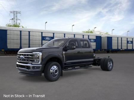 2026 Ford Super Duty F-550 DRW LARIAT
