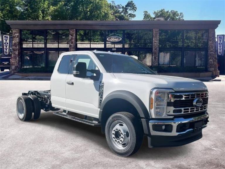 2026 Ford Super Duty F-550 DRW XLT