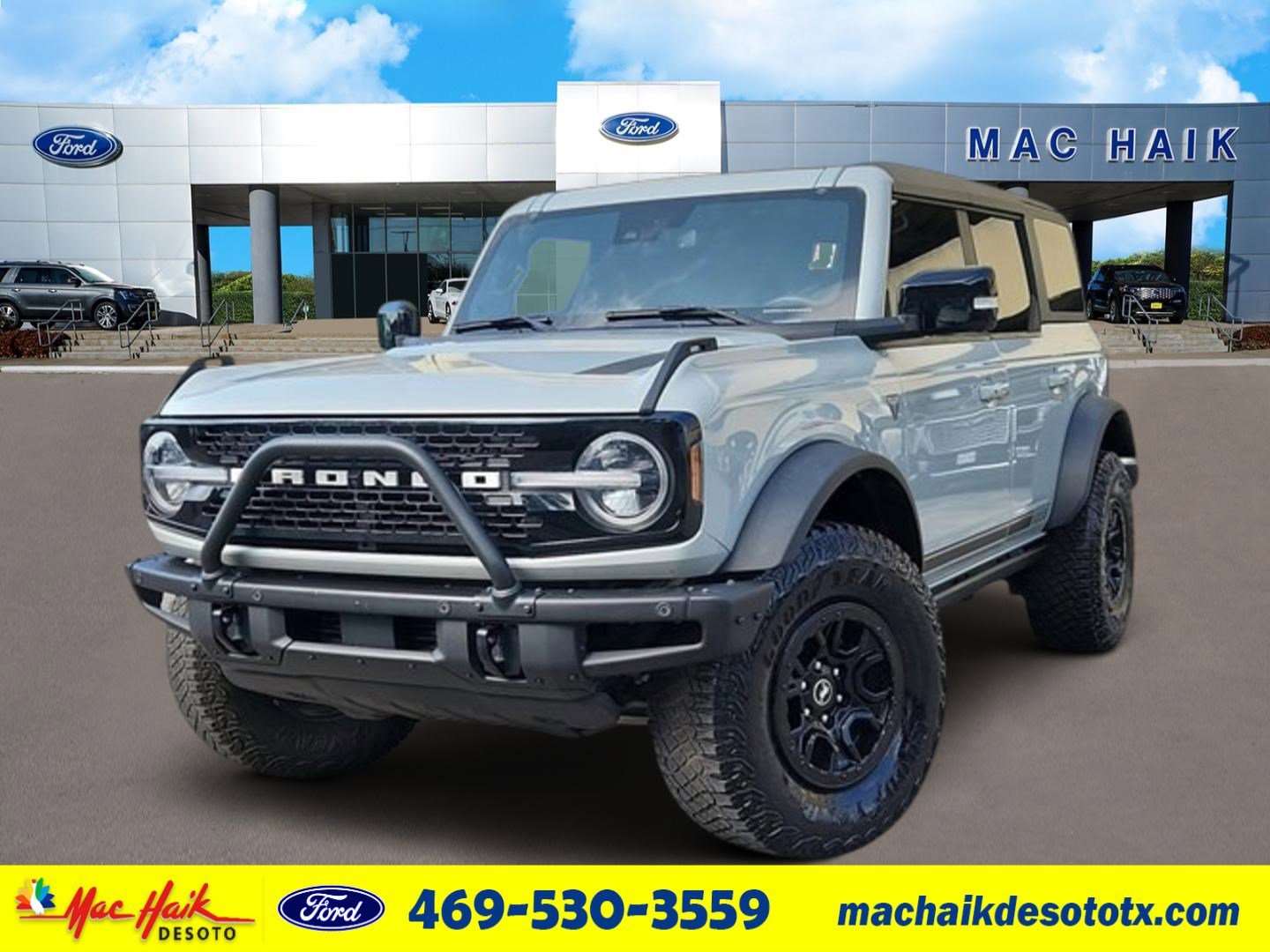 2021 Ford Bronco 4-Door First Edition's photo