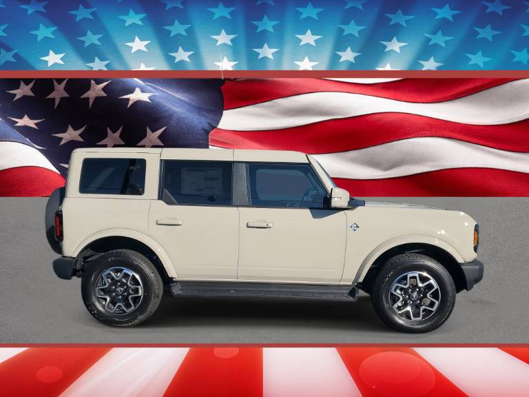 2025 Ford Bronco Outer Banks