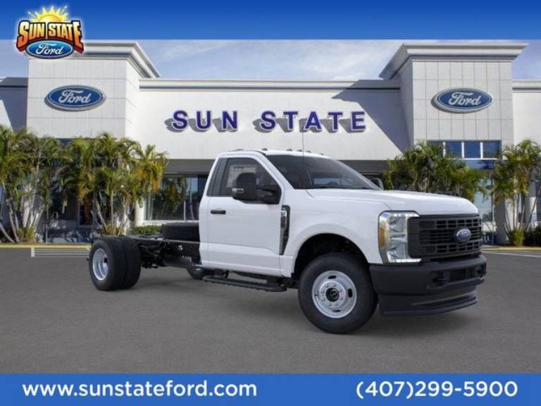2026 Ford Super Duty F-350 DRW XL