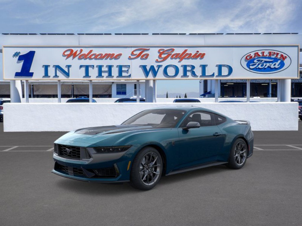 2026 Ford Mustang Dark Horse