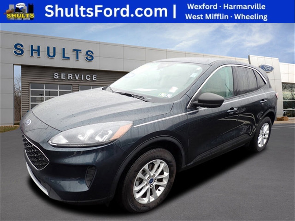 2022 Ford Escape SE's photo