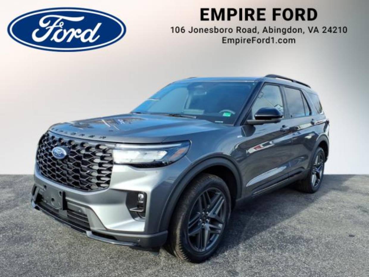 2026 Ford Explorer ST-LINE's photo