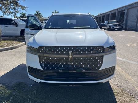 2025 Lincoln Navigator L Black Label