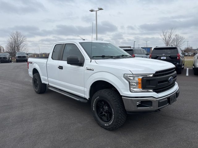 2019 Ford F-150 XL's photo
