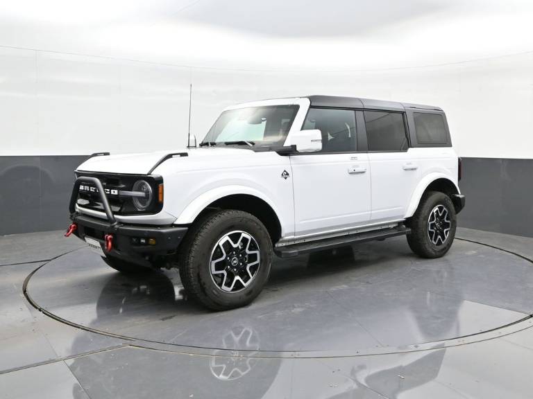 2023 Ford Bronco Outer Banks