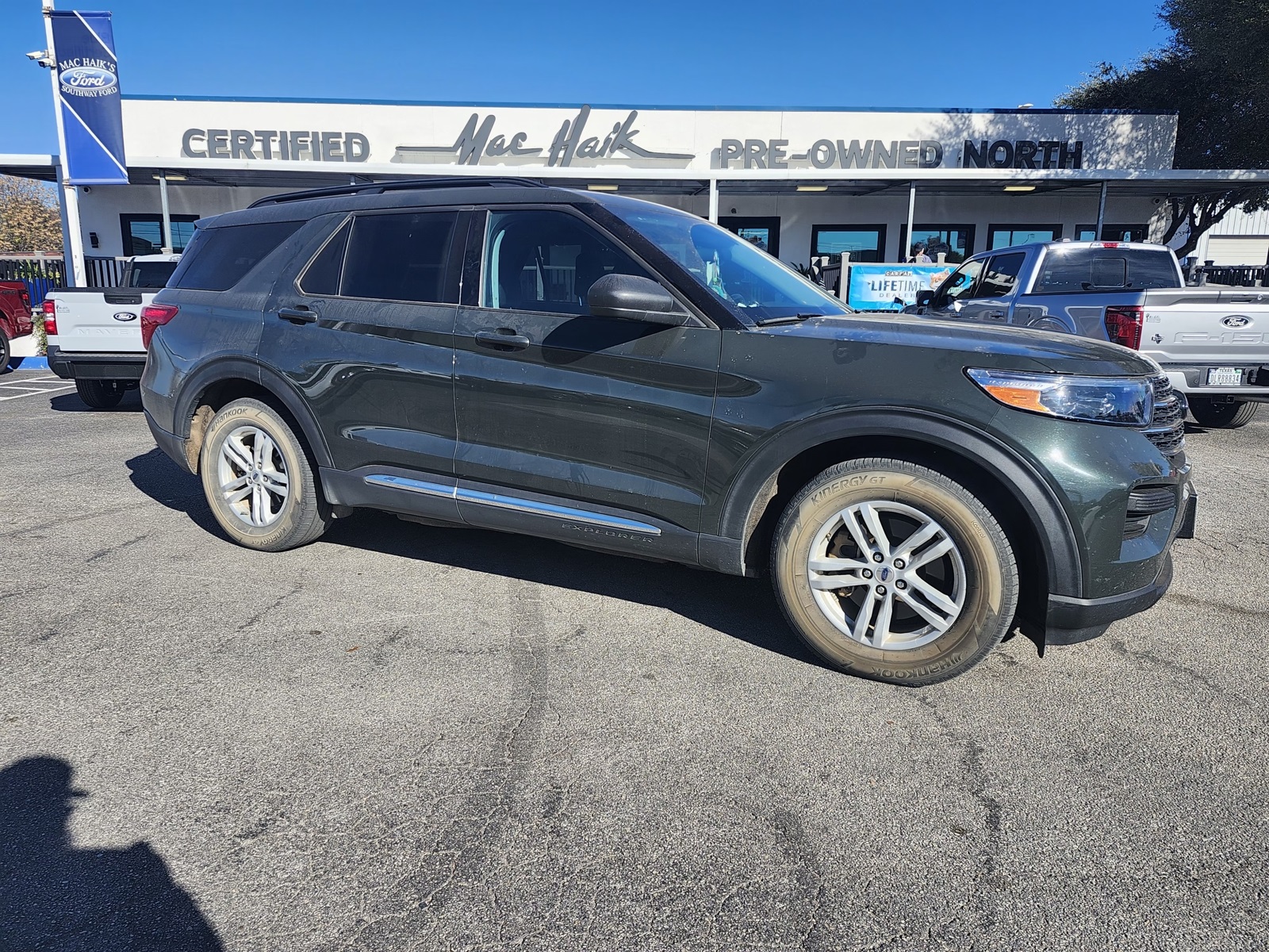 2024 Ford Explorer XLT's photo