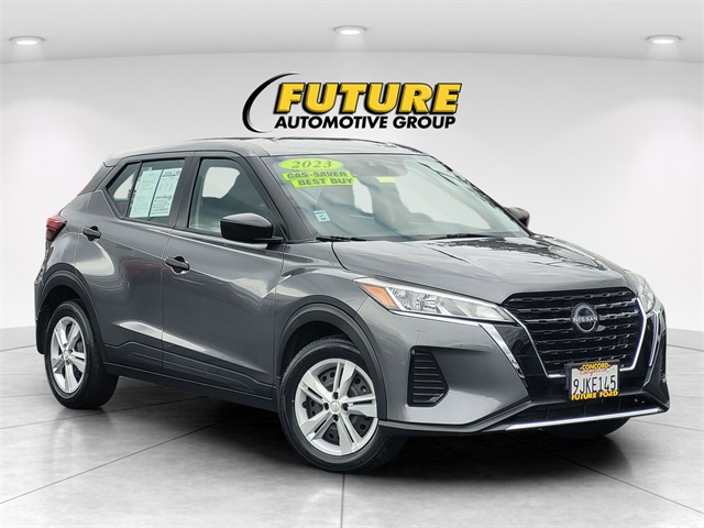 2023 Nissan Kicks S