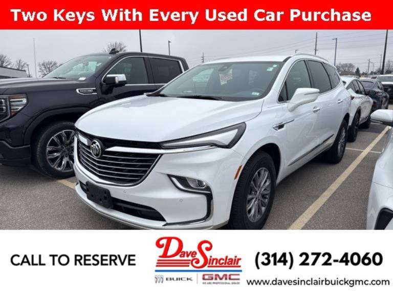 2023 Buick Enclave Essence