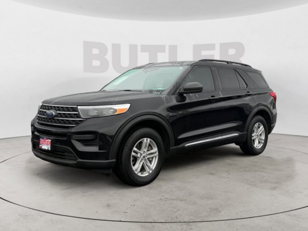 2022 Ford Explorer XLT's photo