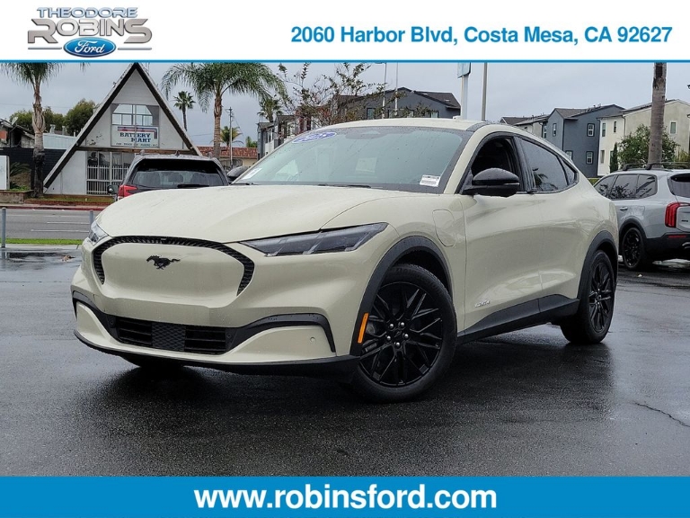 2025 Ford Mustang Mach-E Select