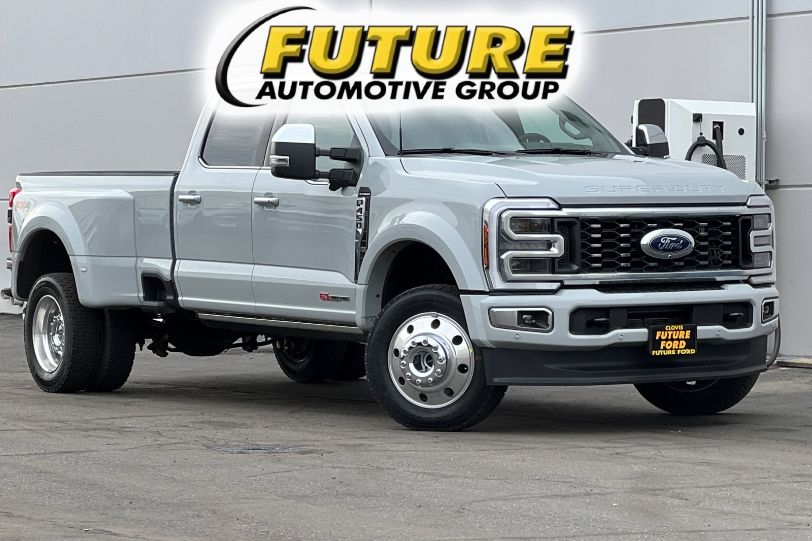 2026 Ford F-450SD Platinum