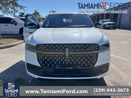 2025 Lincoln Navigator L Black Label