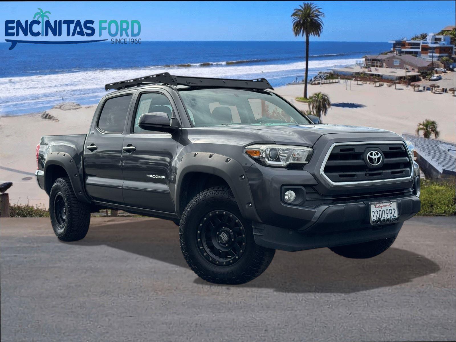 2016 Toyota Tacoma SR5's photo