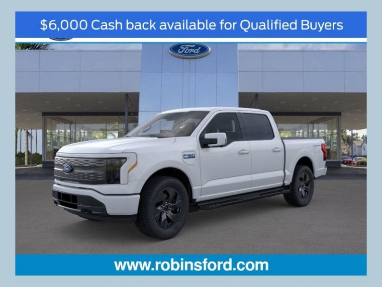 2025 Ford F-150 Lightning LARIAT