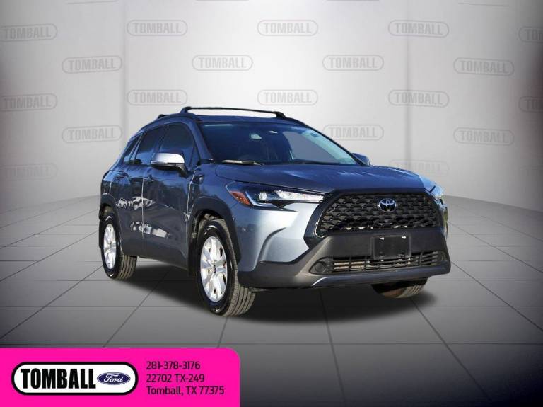 2024 Toyota Corolla Cross LE