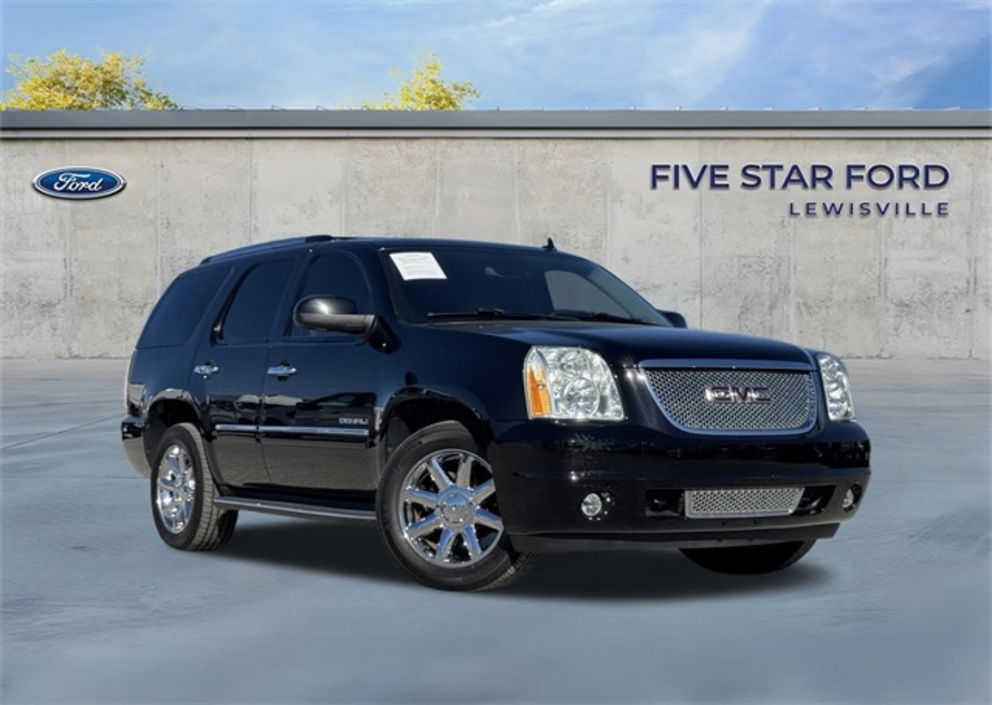 2014 GMC Yukon Denali's photo