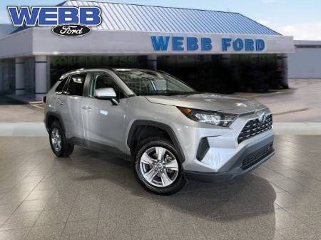 2022 Toyota RAV4 Hybrid LE