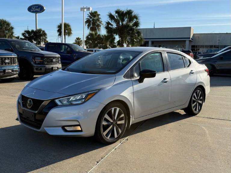 2020 Nissan Versa 1.6 SR