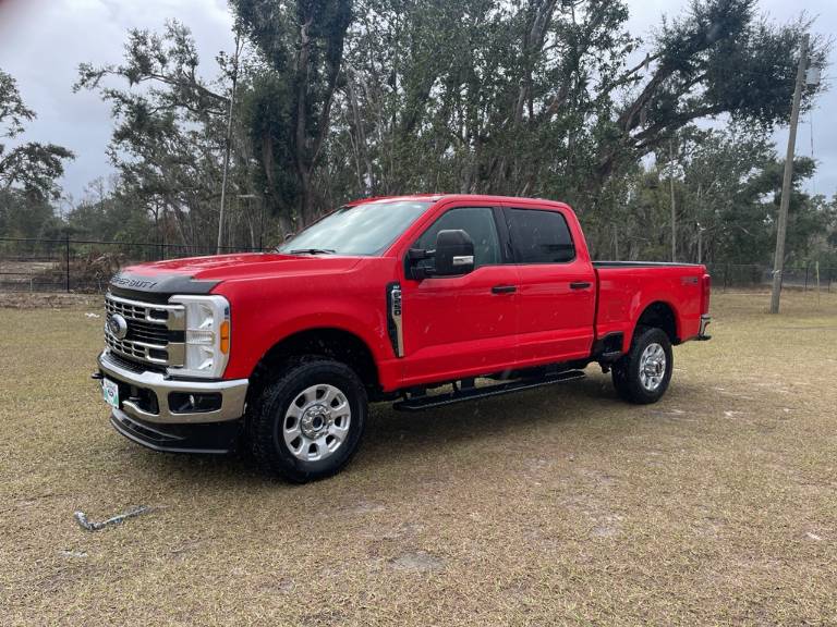 2023 Ford F-250 XLT 4X4 Crew Cab 4X4