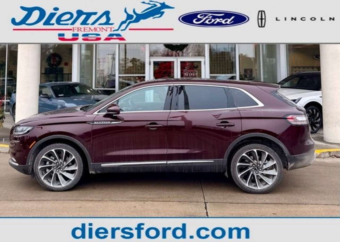 2023 Lincoln Nautilus Reserve's photo