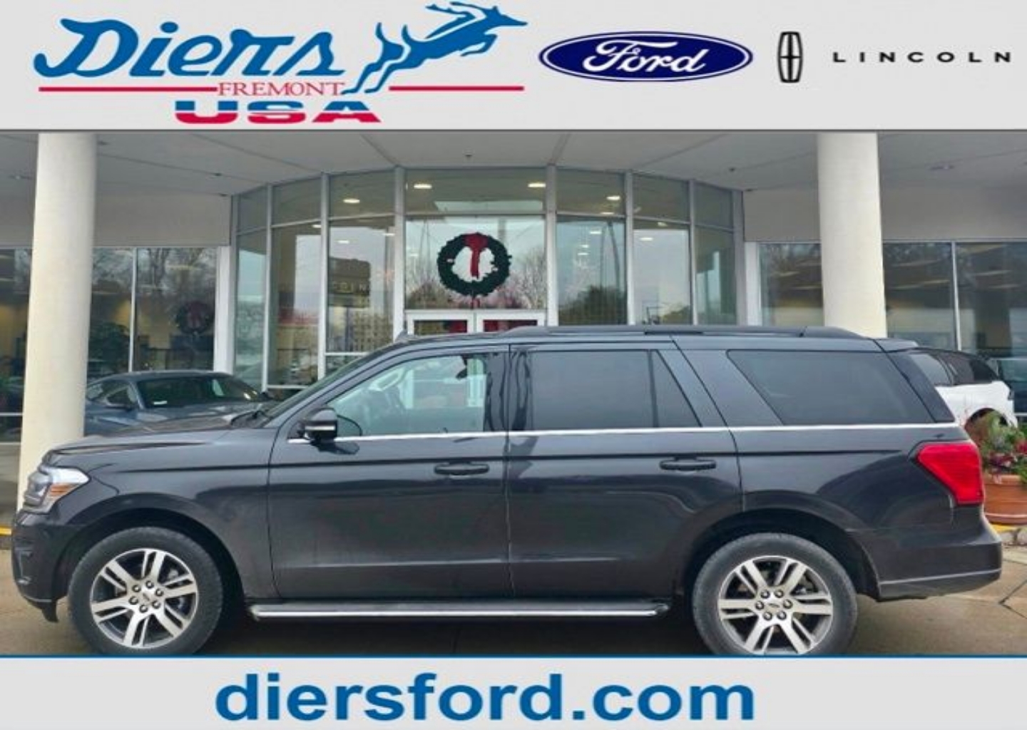 2023 Ford Expedition XLT's photo