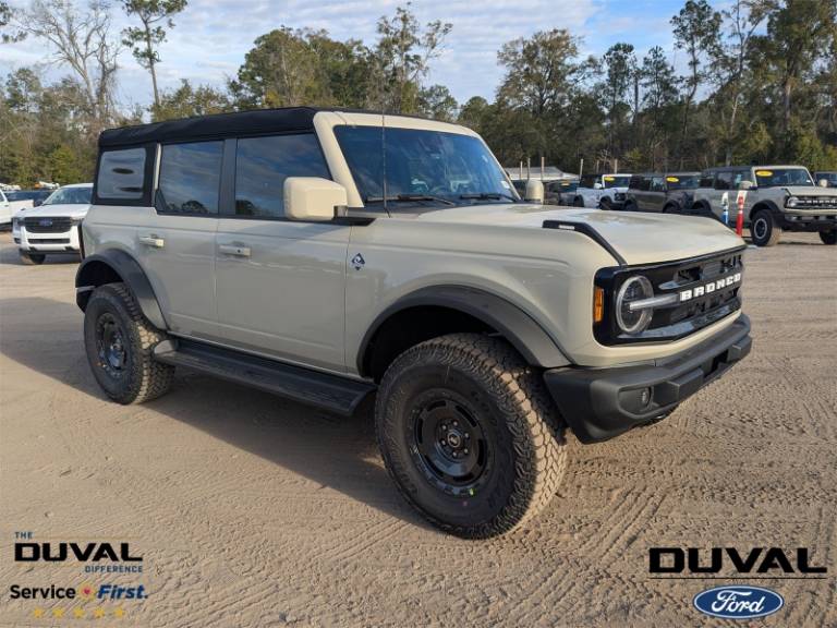 2025 Ford Bronco Outer Banks