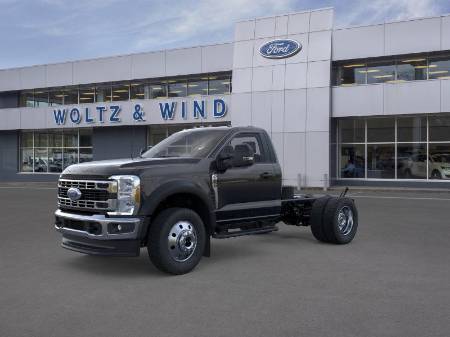 2026 Ford Super Duty F-550 DRW XLT