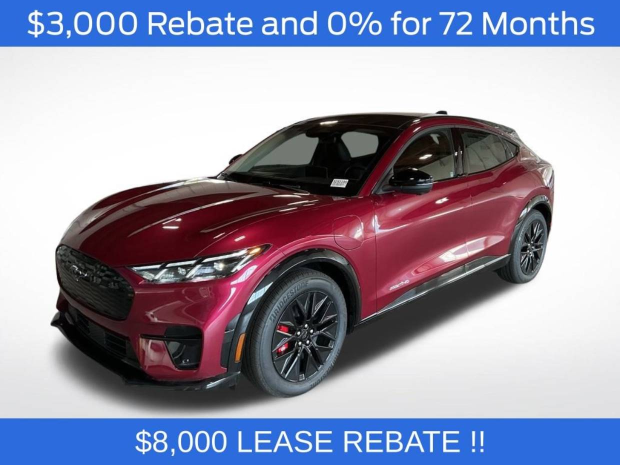 2025 Ford Mustang-Mach-e Premium's photo