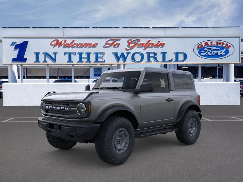 2025 Ford Bronco 2-Door Base's photo