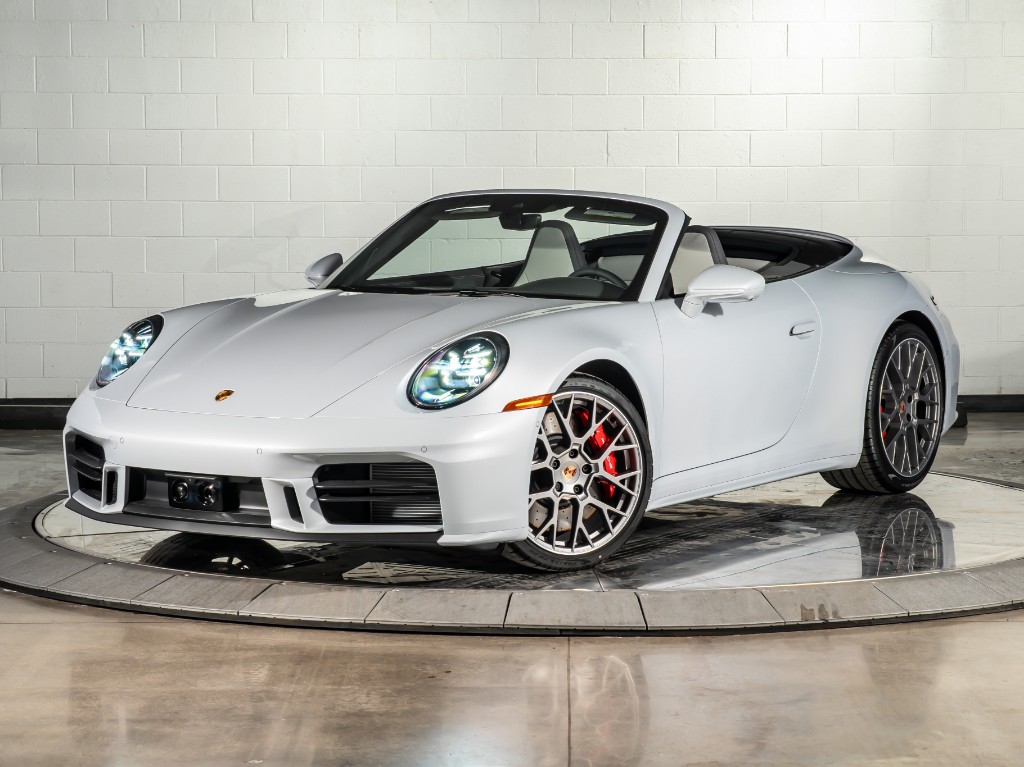 2026 Porsche 911 Carrera 4S Cabriolet