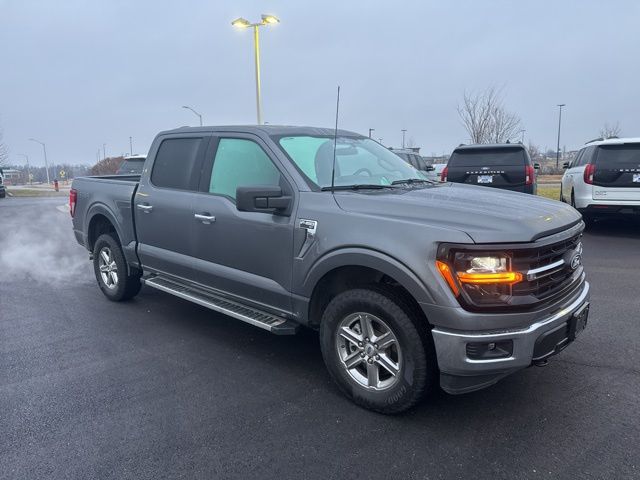 2025 Ford F-150 XLT's photo