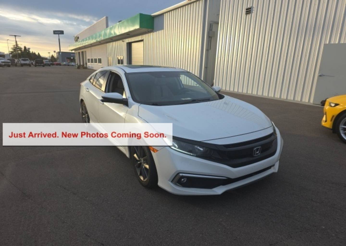 2021 Honda Civic EX-L's photo