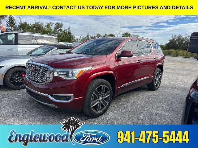 2017 GMC Acadia Denali's photo