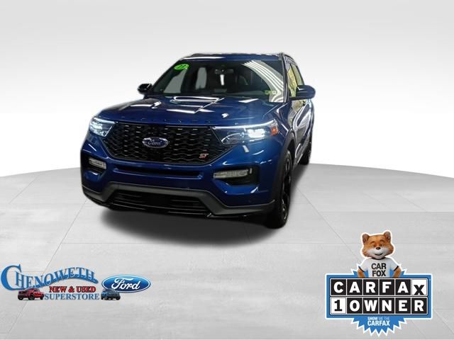 2023 Ford Explorer ST's photo