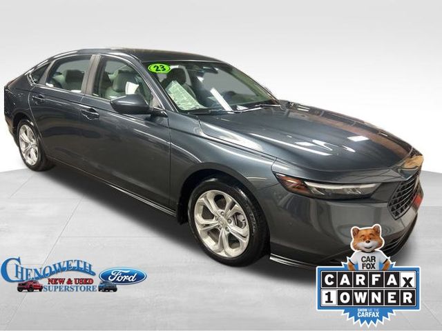 2023 Honda Accord LX's photo