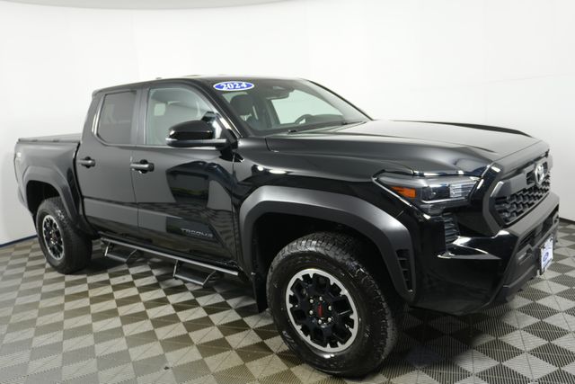 2024 Toyota Tacoma TRD Off Road's photo